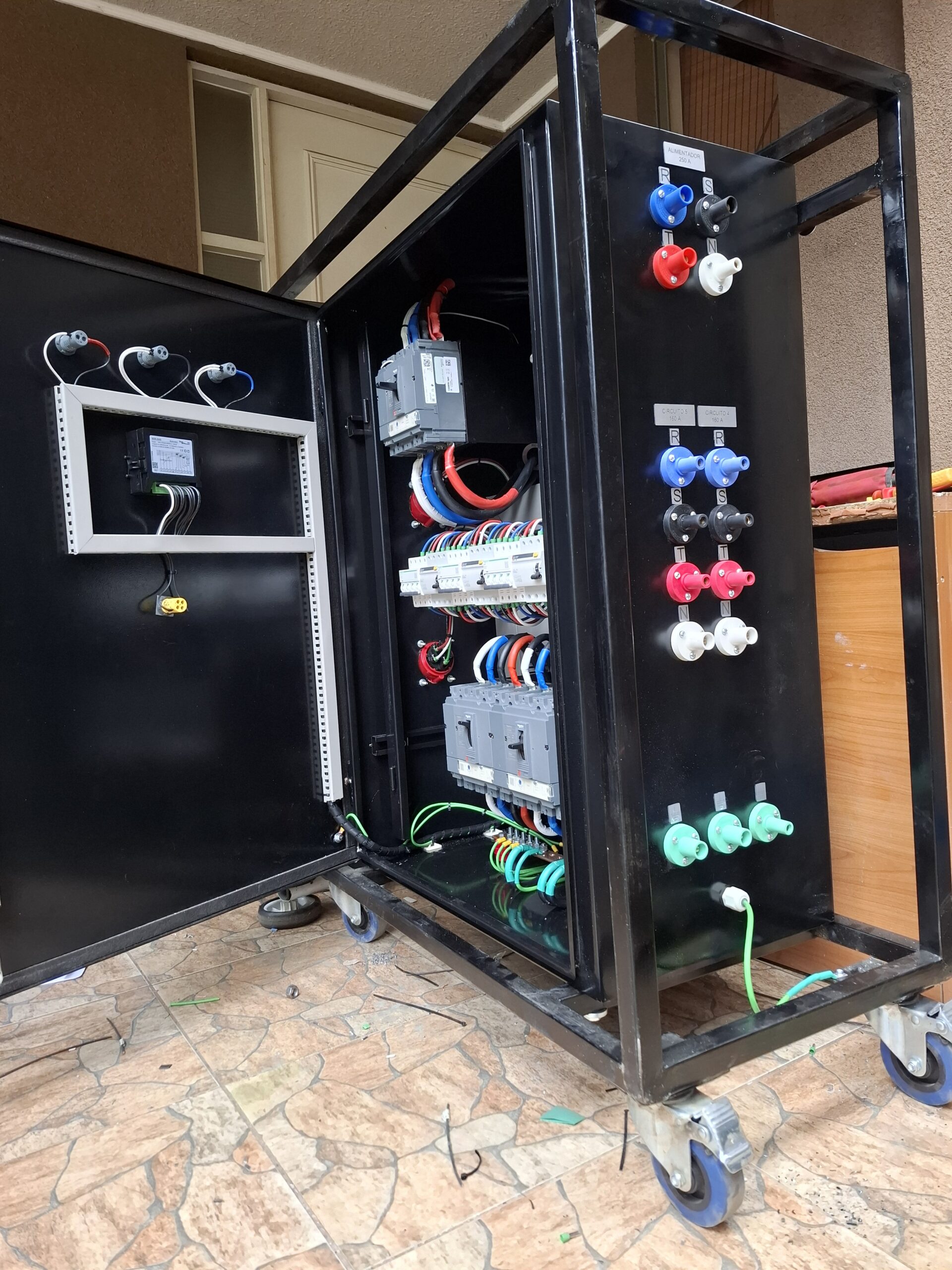 Tablero de distribución para eventos masivos 250 A